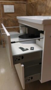 Robustox kupatilski namještaj